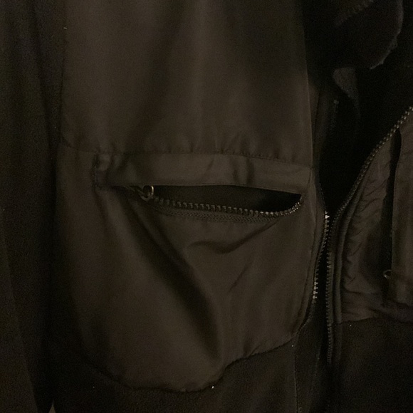 Black U. S. Life jacket - Picture 2 of 7